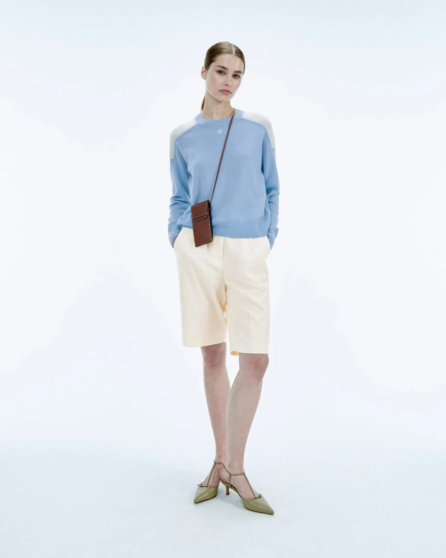 Pull Col Rond Bicolore Et Broderie